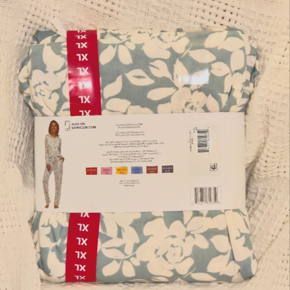 Flora Nikrooz Blue Floral Pajama Set - Picture 3 of 3